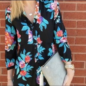 Maeve Anthropologie Women’s Woodland Walk Black Floral Blouse Size 6P